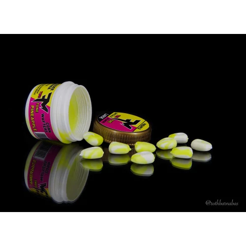 FEEDERMANIA CORN WAFTERS TWO TONE M PINEAPPLE